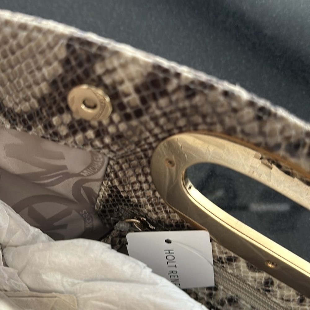 Python embossed clutch - Picture 3 of 7